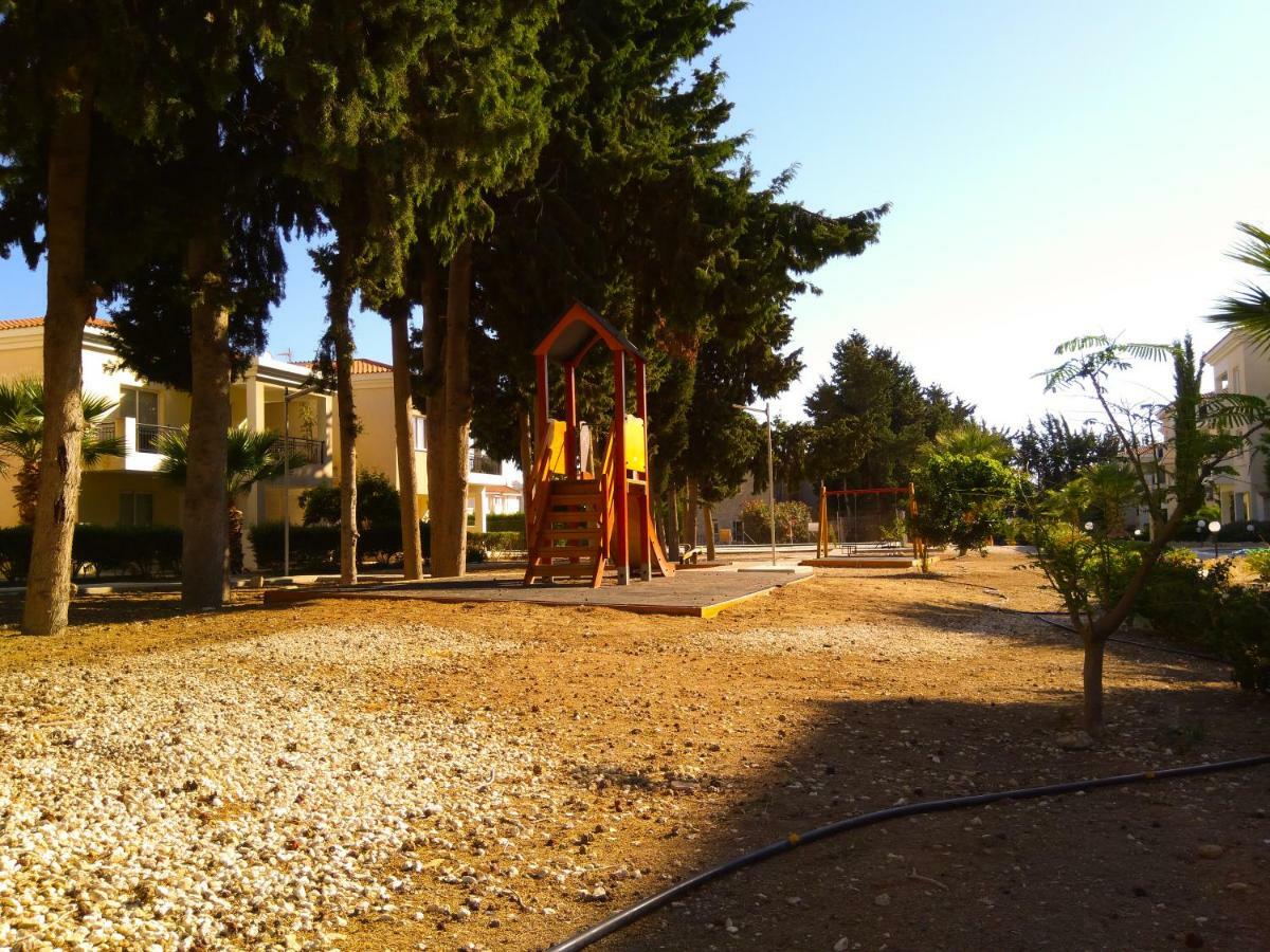 Enjoy The Silence Apartments Pafos Exterior foto